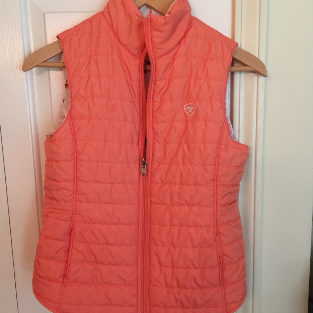 Girls reversible puffy vest